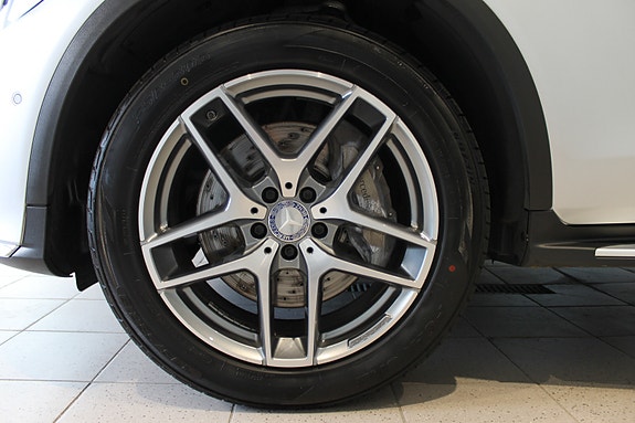 Mercedes-Benz GLC220 d 4 of 30