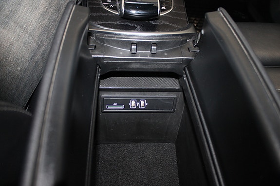 Mercedes-Benz GLC220 d 25 of 30