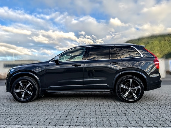 Volvo XC90 5 of 5