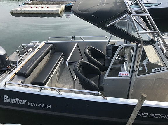 2014 Buster Magnum Pro Yamaha 220 Hk 16 of 17