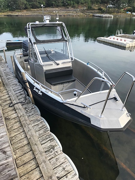 2014 Buster Magnum Pro Yamaha 220 Hk 2 of 17