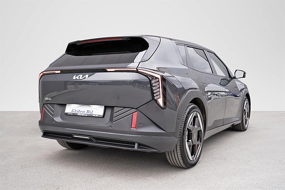 Kia EV4 6 of 30