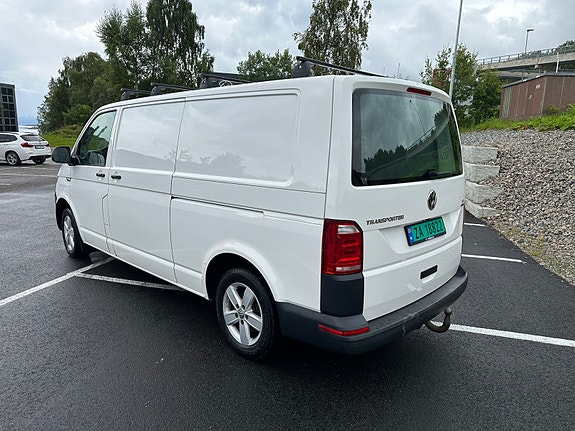 Volkswagen Transporter 4 of 5