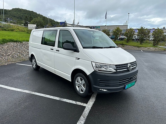 Volkswagen Transporter 3 of 5