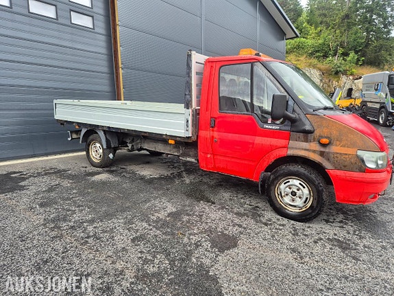 Ford Transit 3 of 5