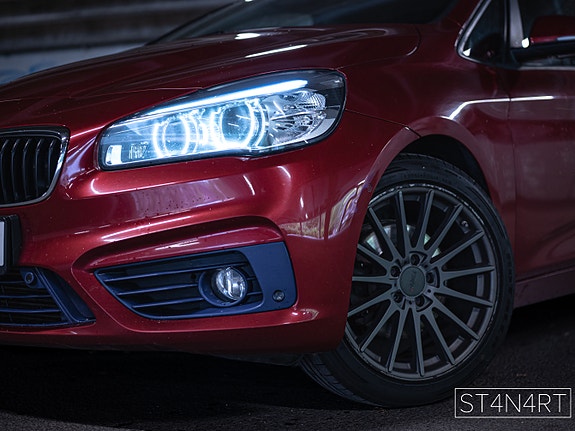 BMW 218d 9 of 21