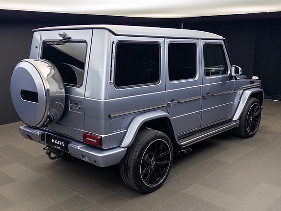 Mercedes-Benz G55 10 of 30