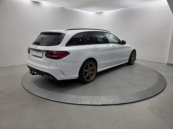 Mercedes-Benz C-Klasse 5 of 5