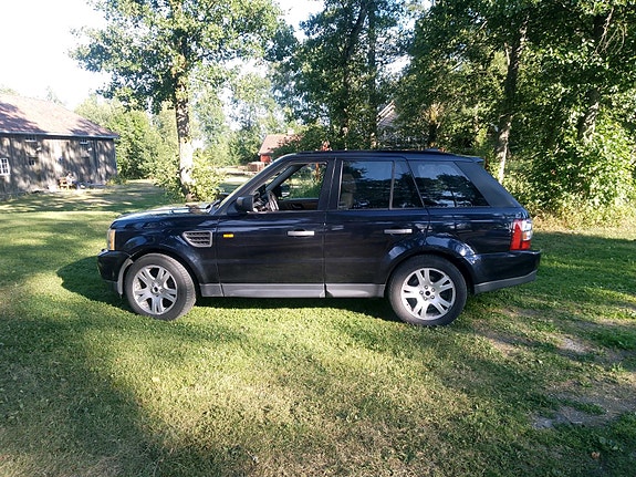 Land Rover Range Rover 2 of 5