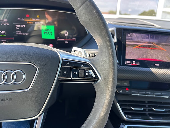 Audi e-tron GT 18 of 22
