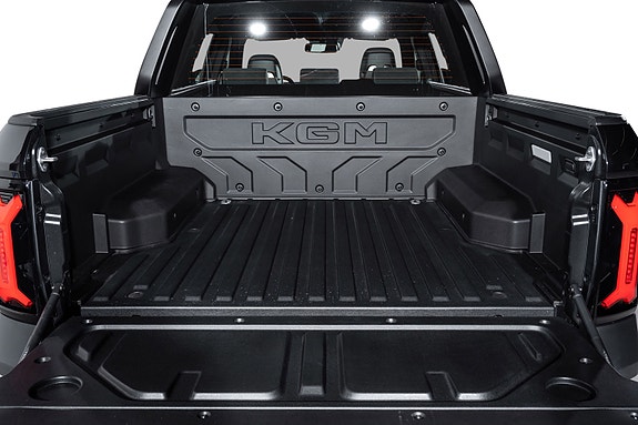 KGM Musso EV 27 of 30