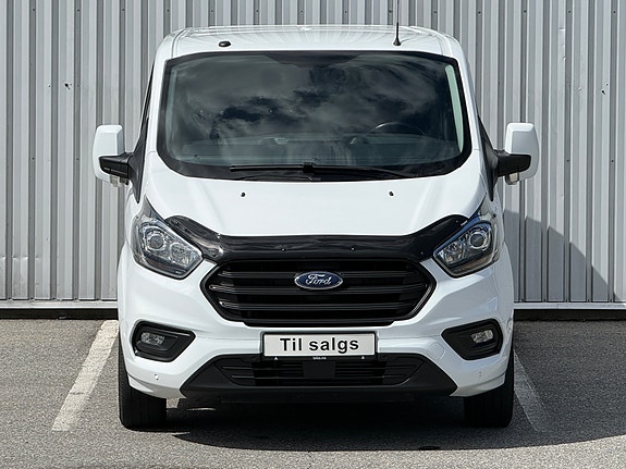 Ford Transit Custom 320L 3 of 5