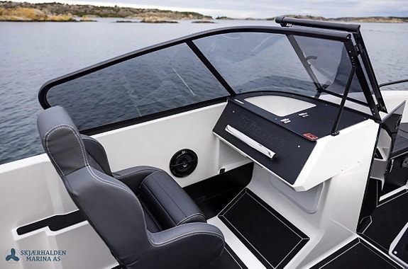 Lagertømming - MICORE 61BR R-Design - Honda 115HK - Inkludert ekstrautstyr 8 of 8