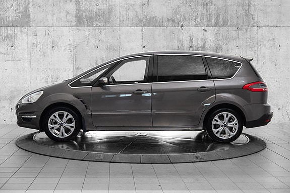 Ford S-MAX 2 of 5