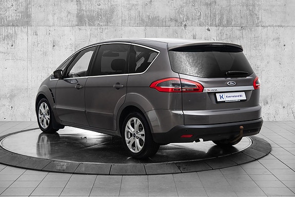 Ford S-MAX 3 of 5