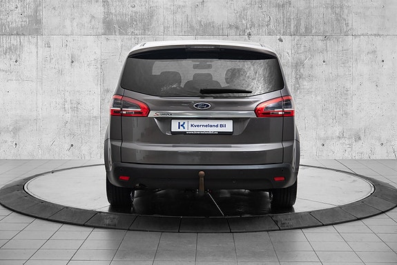 Ford S-MAX 4 of 5
