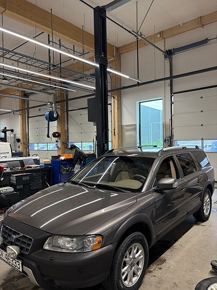 Volvo XC70 5 of 5