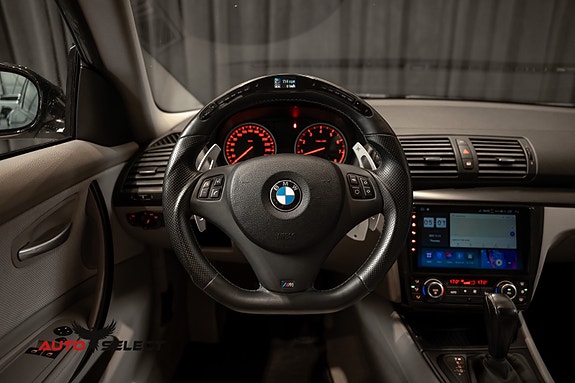BMW 135i 25 of 30
