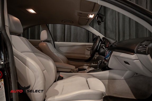 BMW 135i 17 of 30