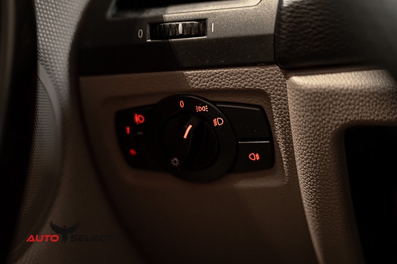 BMW 135i 26 of 30