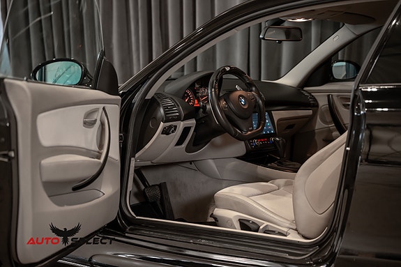 BMW 135i 20 of 30