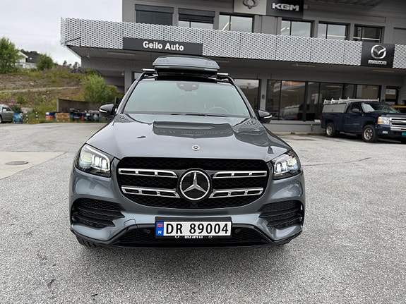 Mercedes-Benz GLS350 d 2 of 15