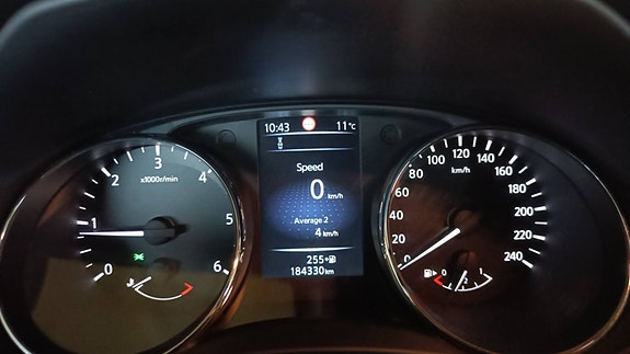 Nissan Qashqai 2 of 5