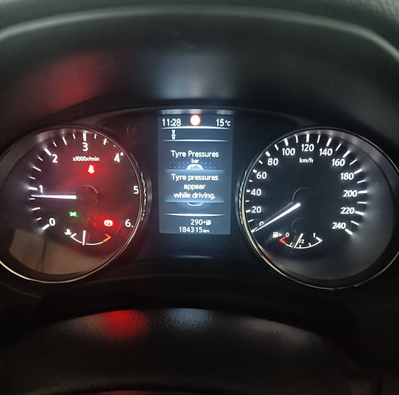 Nissan Qashqai 3 of 5