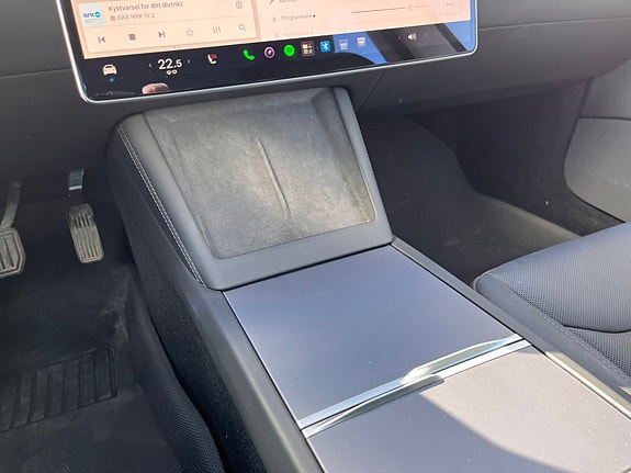 Tesla Model 3 14 of 26