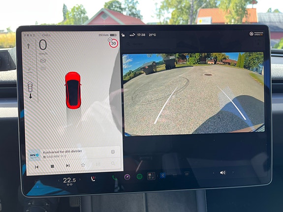 Tesla Model 3 13 of 26