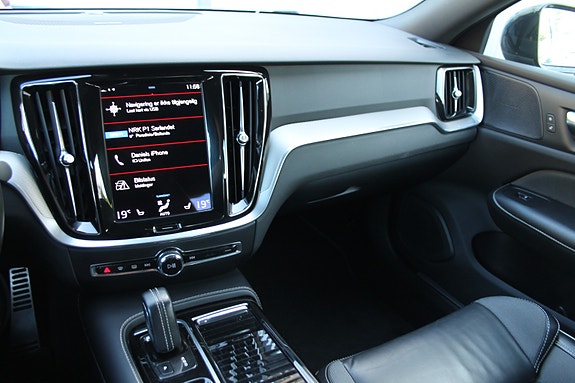 Volvo S60 15 of 16