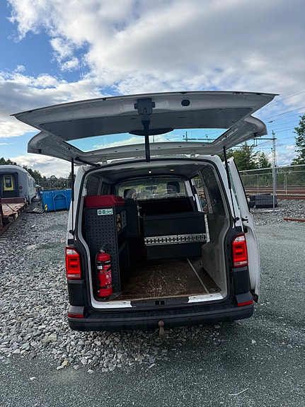 Volkswagen Transporter 5 of 30
