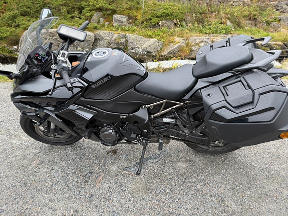 Suzuki GSX-S 1000 GT 9 of 11