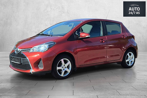 Toyota Yaris 5 of 30