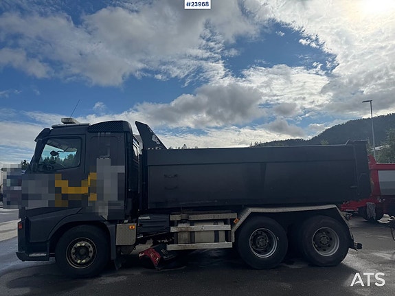 Volvo FH520  6x4 Brøyterigget Tippbil - Underliggende skjær 5 of 5