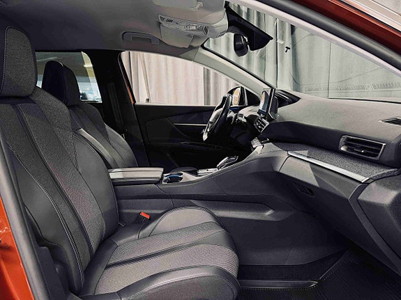 Peugeot 5008 17 of 28