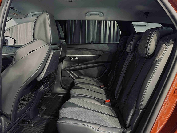 Peugeot 5008 25 of 28