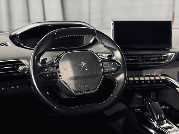 Peugeot 5008 13 of 28