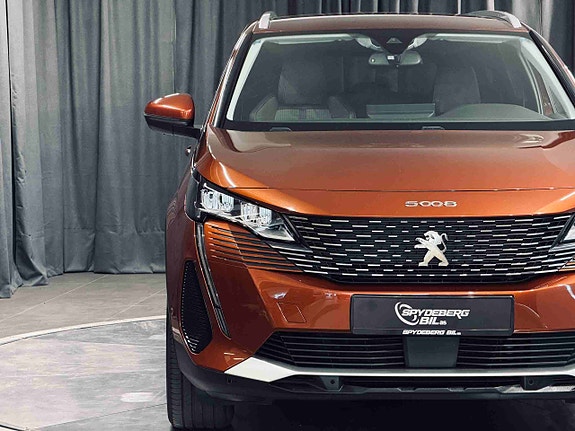Peugeot 5008 4 of 5