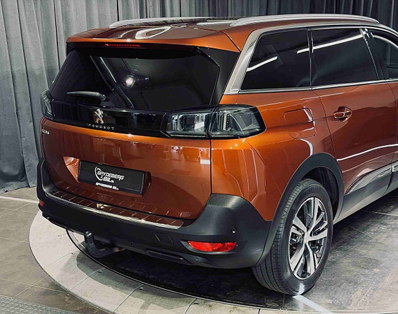 Peugeot 5008 7 of 28