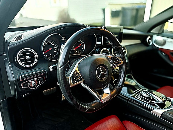 Mercedes-Benz C180 24 of 30
