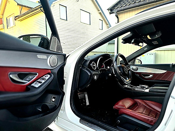 Mercedes-Benz C180 23 of 30