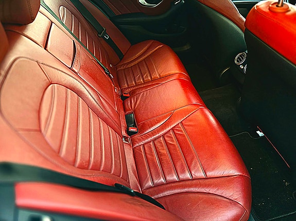 Mercedes-Benz C180 25 of 30