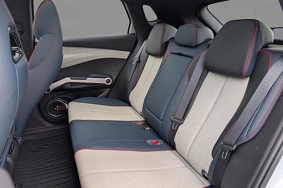 BYD Atto 3 16 of 20
