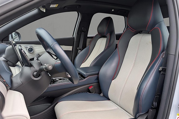 BYD Atto 3 9 of 20