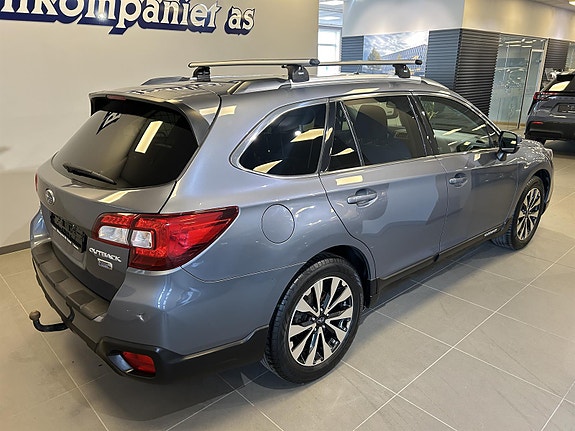 Subaru Outback 3 of 5