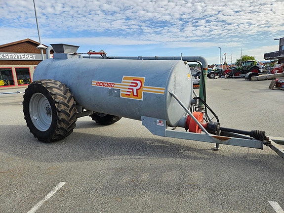 Rekord 8500 Liter 2 of 5