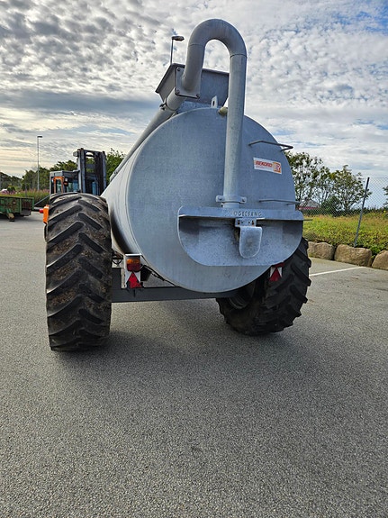 Rekord 8500 Liter 4 of 5