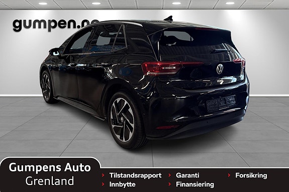 Volkswagen ID.3 3 of 5