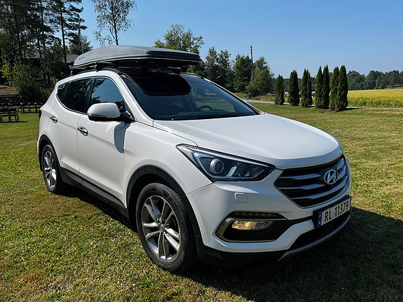 Hyundai Santa Fe 2 of 5